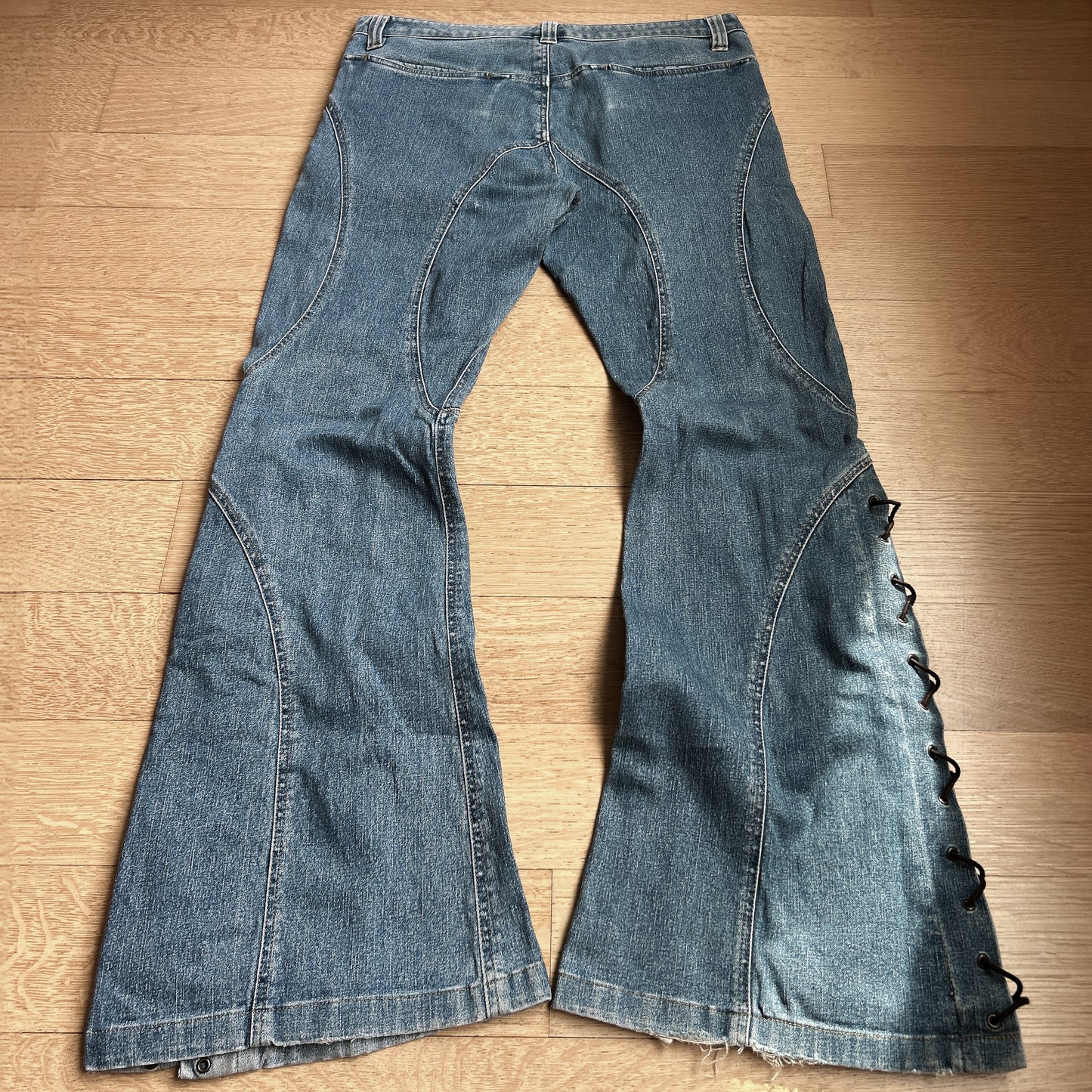 Tornado Mart “Spiral” Blue Washed Baggy Flared Jeans