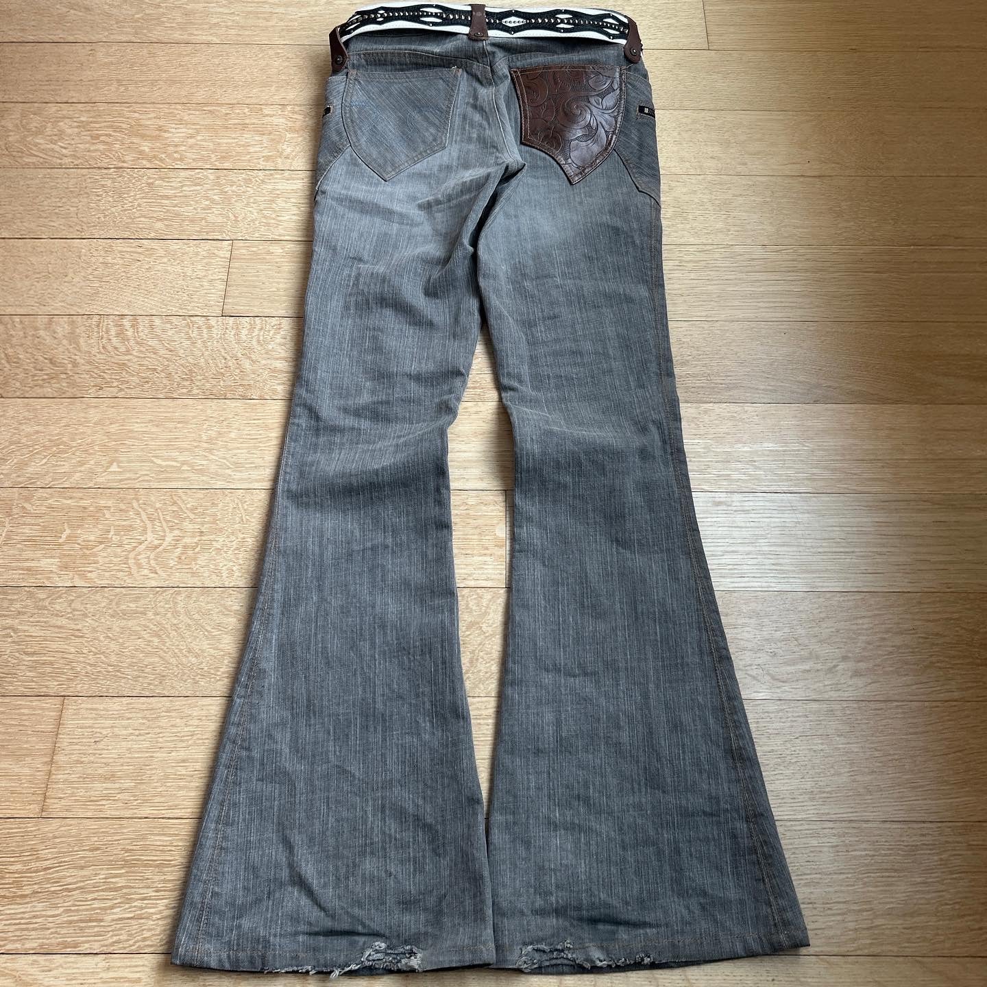 Obelisk Western Flared Jeans with Leather Backpocket